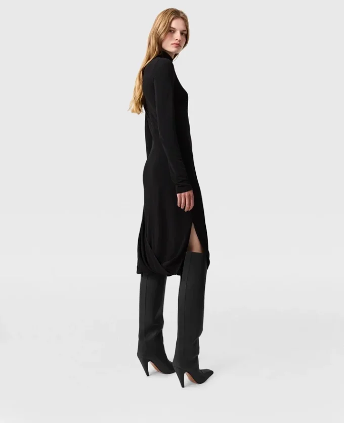 Asymmetrisk cape-midiklänning