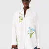 Blommig broderad skjorta Blommig broderad skjorta