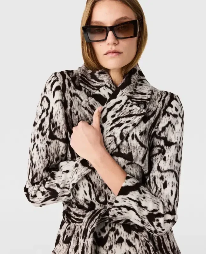 Cloud Leopard Jacquard-trenchcoat med bälte Cloud Leopard Jacquard-trenchcoat med bälte