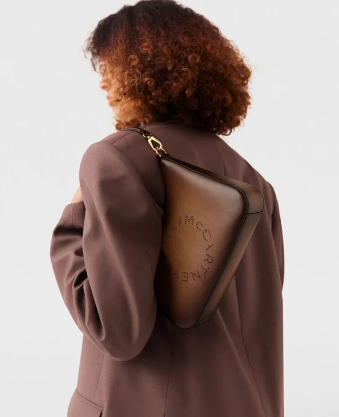 Crossbody-axelväska med logotyp
