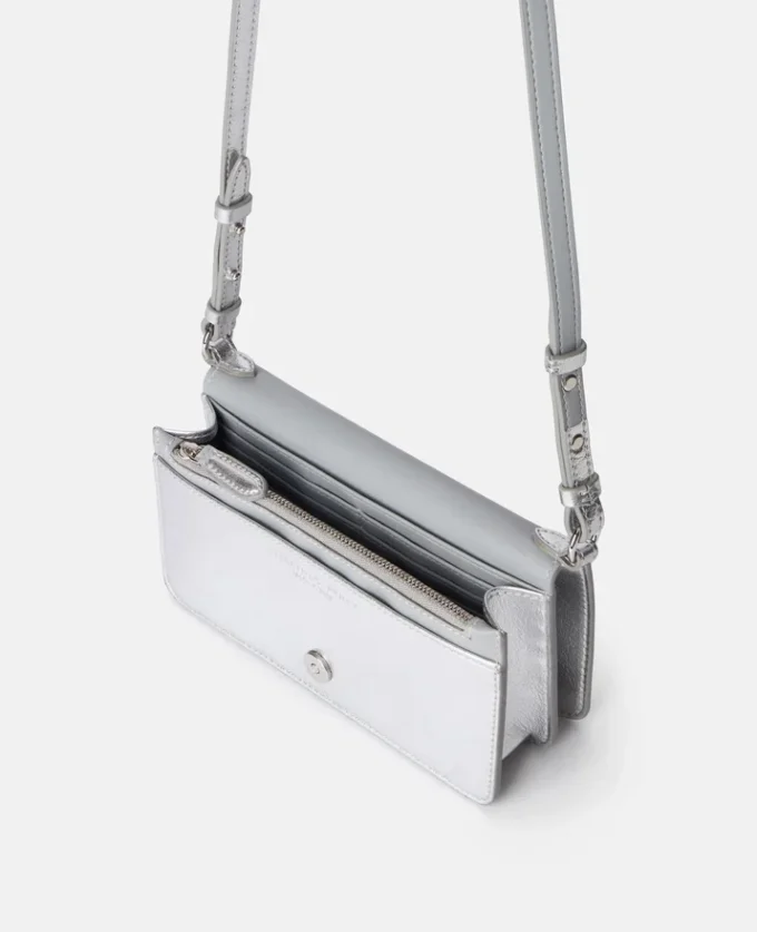 Crossbody-plånbok med logotyp Crossbody-plånbok med logotyp
