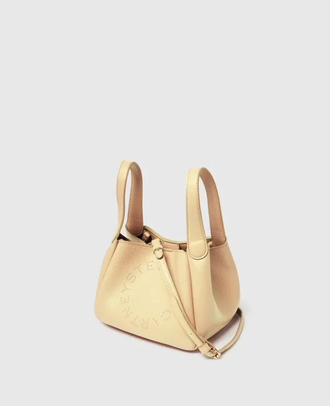 Crossbody-väska med dubbla handtag och logotyp Crossbody-väska med dubbla handtag och logotyp