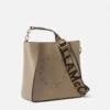 Crossbody-väska med logotyp