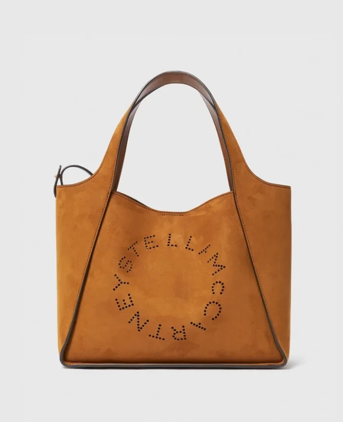 Crossbody-väska med logotyp och handtag