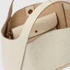 Crossbody-väska med logotyp och handtag