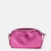 Crossbody-väska med stjärngrafik Crossbody-väska med stjärngrafik