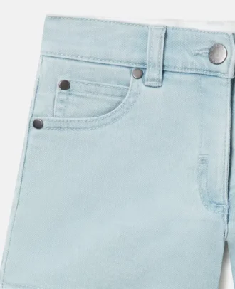 Denimshorts med raka ben
