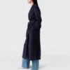 Dubbelvävd trenchcoat med bälte Dubbelvävd trenchcoat med bälte