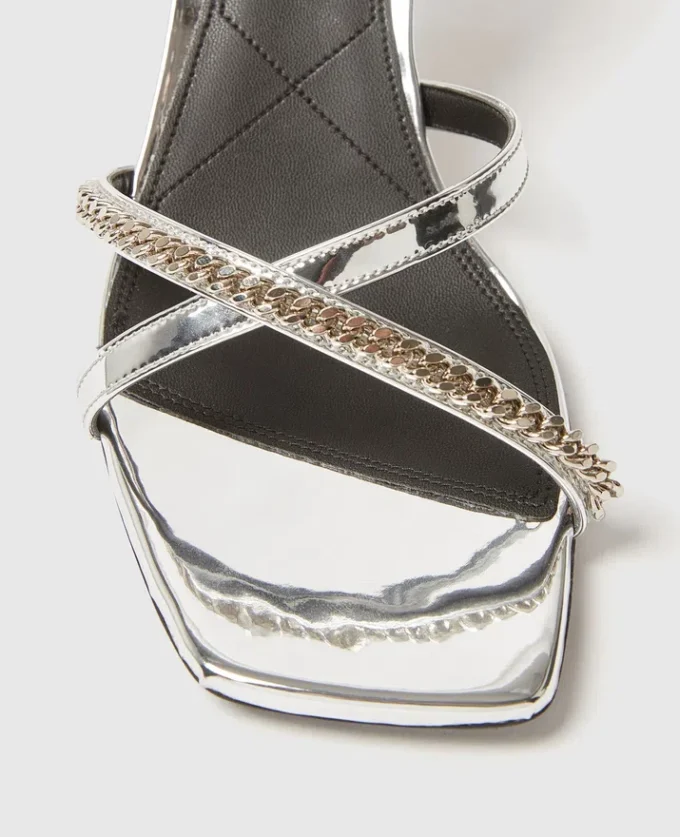 Elsa metalliska sandaler med klack Elsa metalliska sandaler med klack