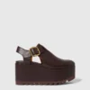 Elyse sandaler med sluten tå och T-rem Elyse sandaler med sluten tå och T-rem