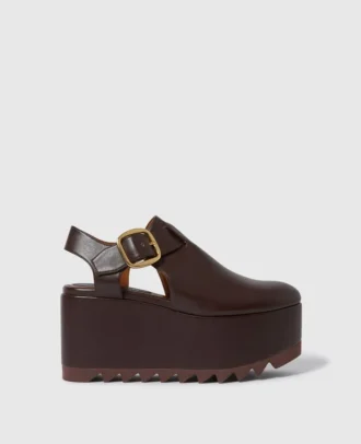 Elyse sandaler med sluten tå och T-rem