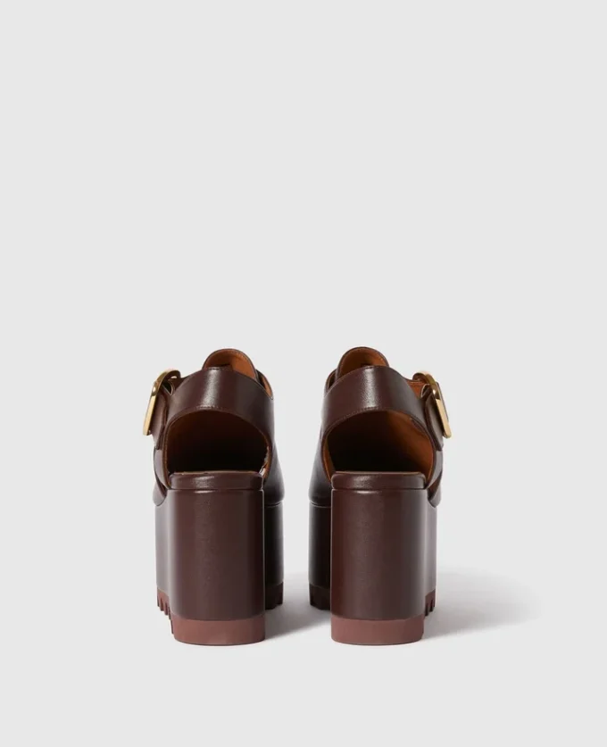 Elyse sandaler med sluten tå och T-rem Elyse sandaler med sluten tå och T-rem