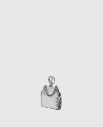 Falabella AirPods-fodral med nyckelring