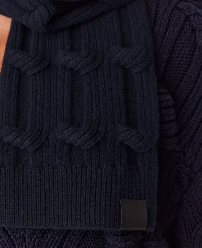 Falabella kabelstickad scarf