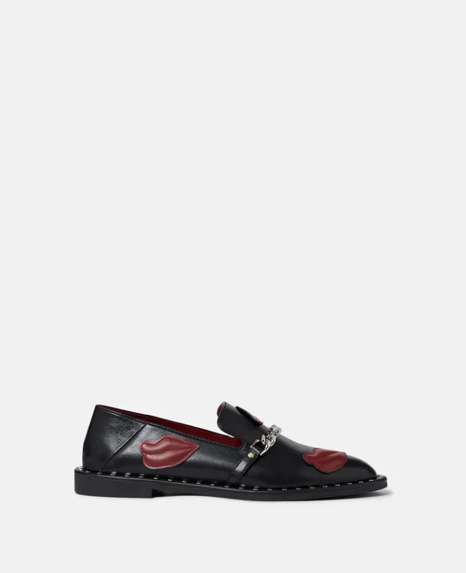Falabella loafers med läppapplikation Falabella loafers med läppapplikation