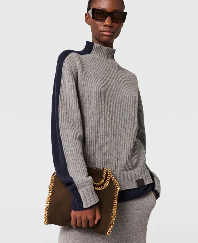 Turtleneck-tröja med kontrastpanel