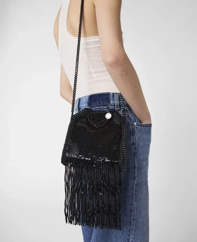 Falabella Sequin Fringe Tiny Tote Bag i begränsad upplaga Falabella Sequin Fringe Tiny Tote Bag i begränsad upplaga