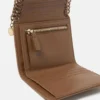 Falabella trefaldig plånbok Falabella trefaldig plånbok