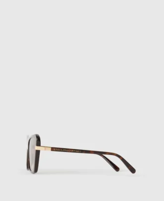 Fyrkantiga solglasögon i cat-eye-stil