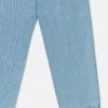 Jeans med broderade juveler Jeans med broderade juveler