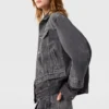 Denimjacka med tonade paneler Denimjacka med tonade paneler