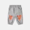 Jeans med ekorrmotiv Jeans med ekorrmotiv
