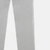 Jeans med märkespanel Jeans med märkespanel