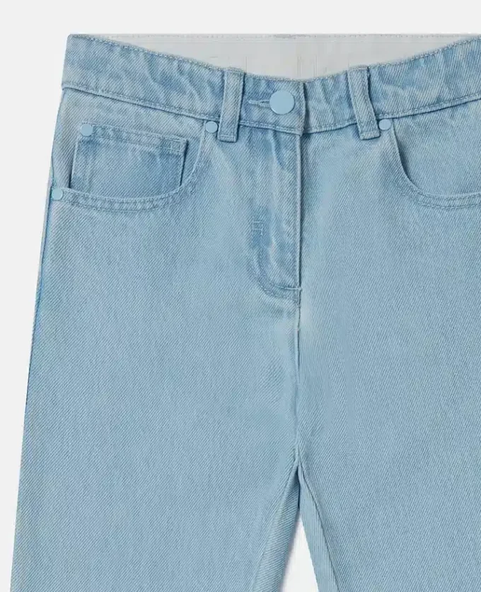 Jeans med raka ben