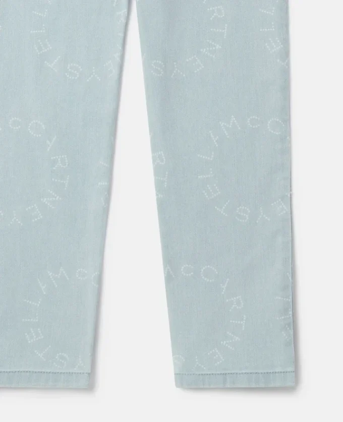 Jeans med raka ben och medaljonglogotyp