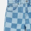 Jeans med rutmönster