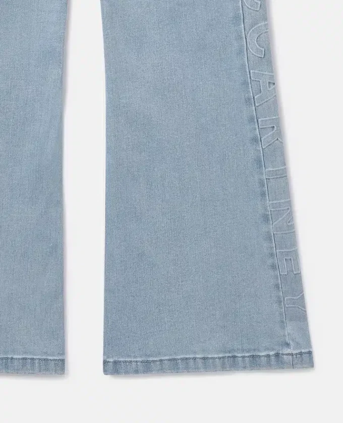 Jeans med vida ben Jeans med vida ben