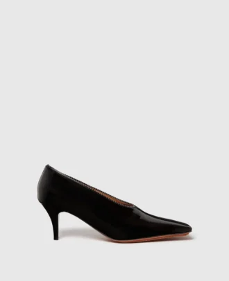 Kvadratisk tå, lackerade kitten heels