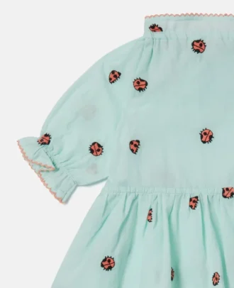 Ladybird kort klänning med vågiga ärmar Ladybird kort klänning med vågiga ärmar