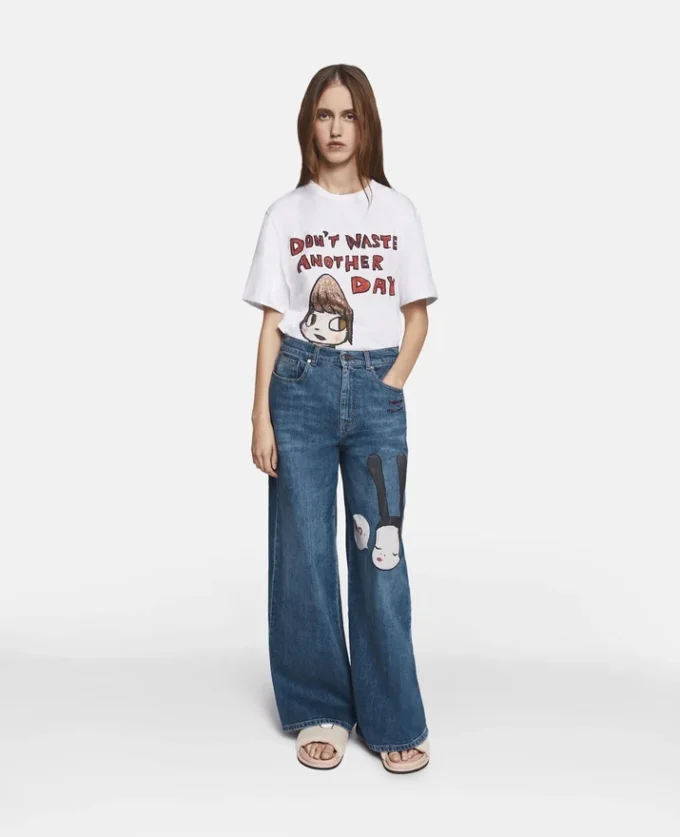 Little Black Bunny broderade jeans med vida ben