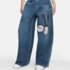 Little Black Bunny broderade jeans med vida ben