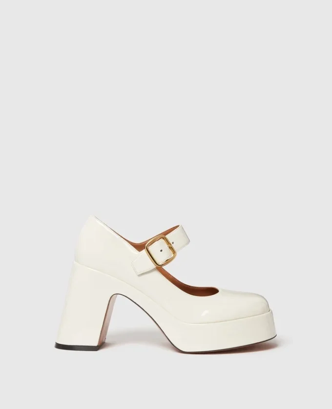 Mary Janes med lackklack Mary Janes med lackklack