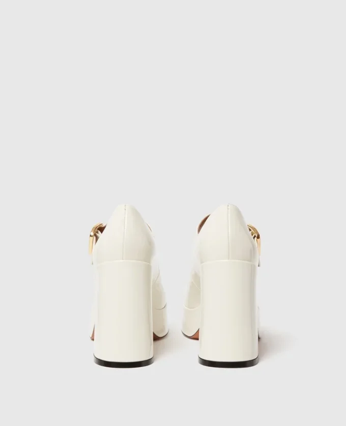 Mary Janes med lackklack Mary Janes med lackklack