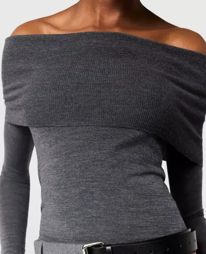 Off-shoulder-tröja med långa ärmar