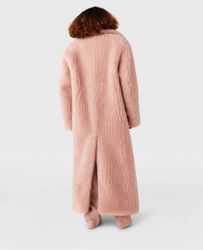 Oversized lång kappa i plysch Oversized lång kappa i plysch