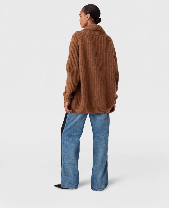 Oversized ribbad V-ringad kofta Oversized ribbad V-ringad kofta