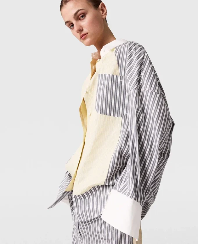 Oversized skjorta med blandade ränder Oversized skjorta med blandade ränder