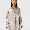 Oversized skjorta med duvtryck Oversized skjorta med duvtryck