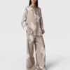 Oversized skjorta med duvtryck Oversized skjorta med duvtryck