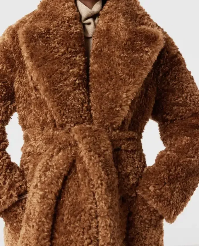 Plush Teddy Coat med bälte Plush Teddy Coat med bälte