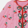 Quiltad jacka med körsbärsmönster Quiltad jacka med körsbärsmönster