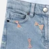 Randiga denimshorts med rosetttryck Randiga denimshorts med rosetttryck