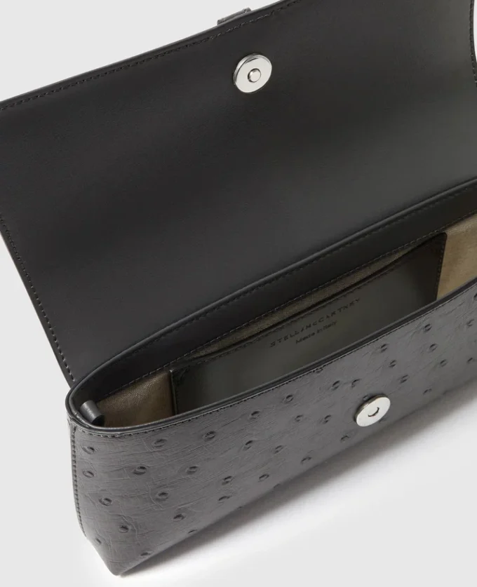 Ryder Ostrich Pochette axelväska Ryder Ostrich Pochette axelväska