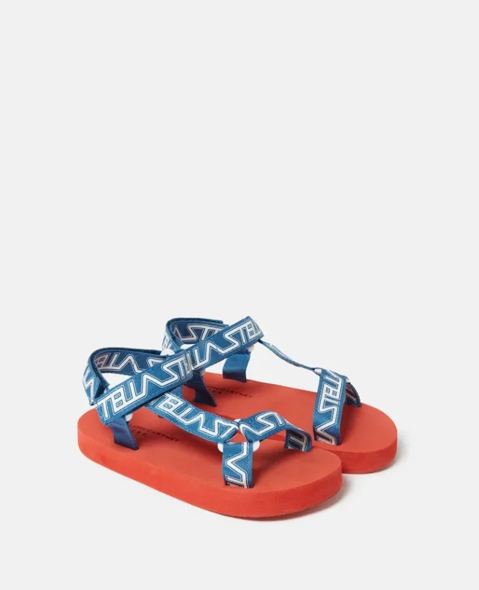 Sandaler med Moniker-tryck Sandaler med Moniker-tryck