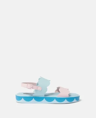 Sandaler med skulpterad ankelrem
