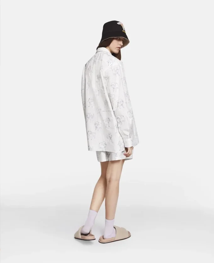 Sheep Can Never Sleep-shorts med tryck Sheep Can Never Sleep-shorts med tryck